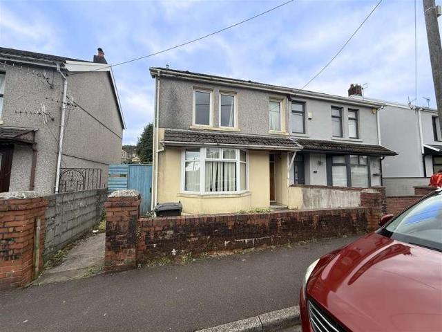 Farm for sale in Aberaman North, Aberaman