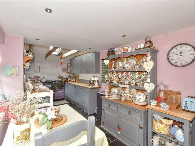 Farm for sale in Oad Street, Kent