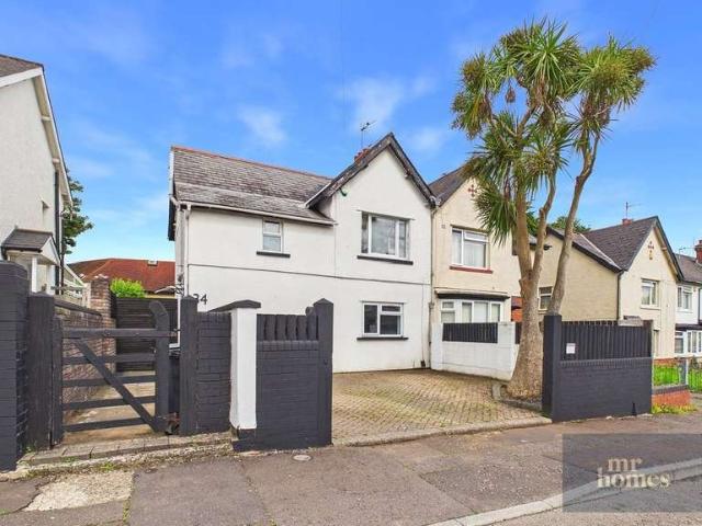 Farm for sale in Falcon Lodge, Wales