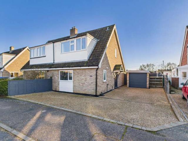 Farm for sale in Roydon, South Norfolk