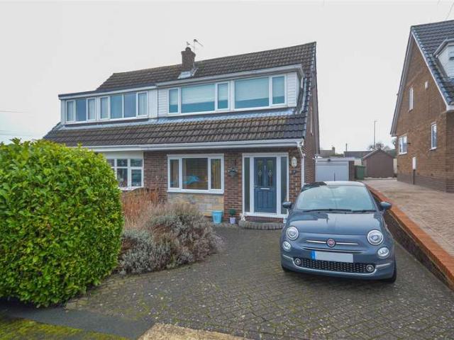 Farm for sale in Ferrybridge, Wakefield