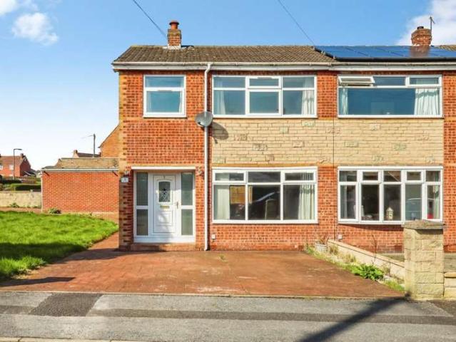 Farm for sale in Aston cum Aughton, Aston