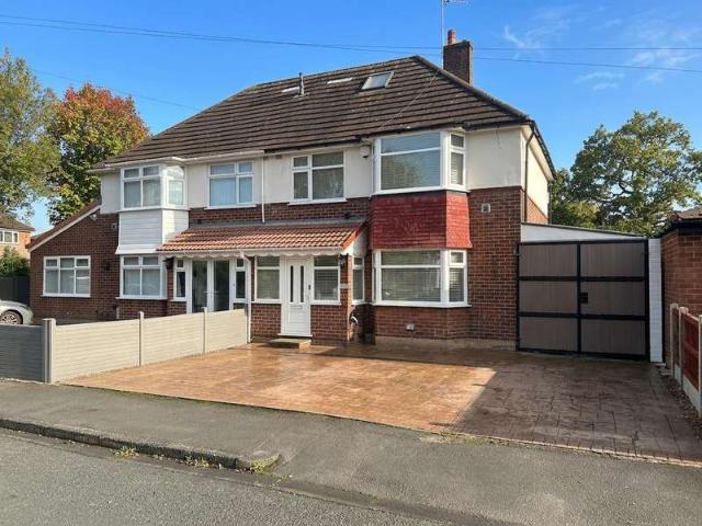 Farm for sale in Heald Green, Stockport