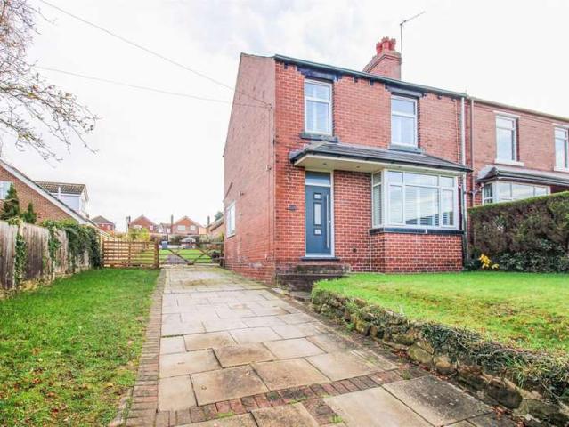 Farm for sale in Royston, South Yorkshire