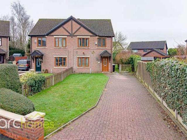 Farm for sale in Daisy Hill, Lee Bank