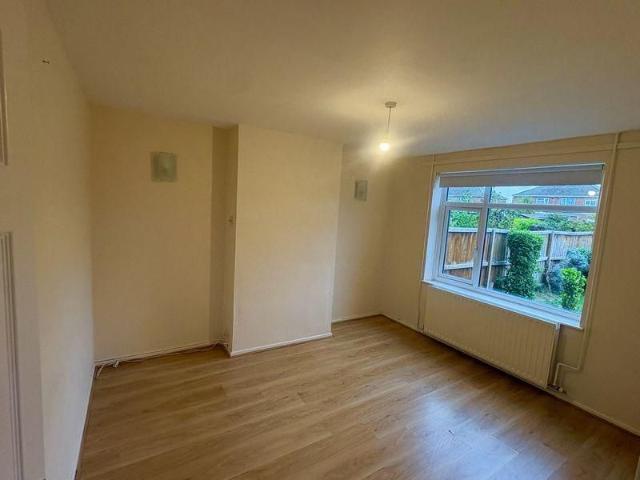 House for rent in Cardea, Peterborough