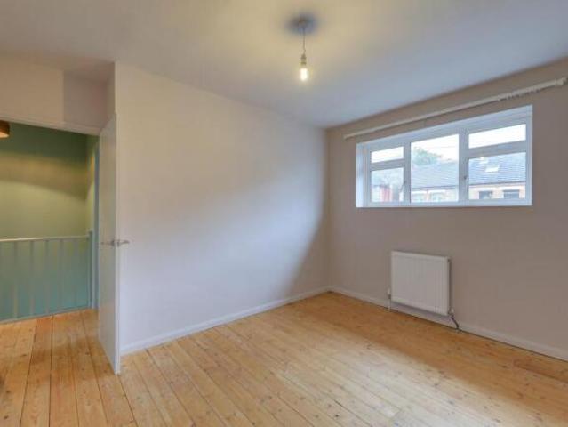 Farm for rent in Cat Hill, England