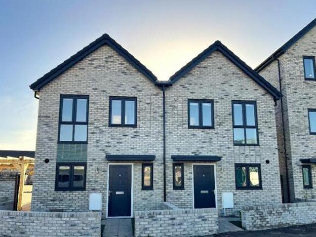 House for rent in Lyons, Greater London