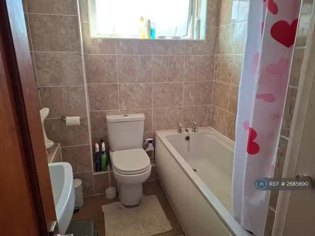 House for rent in Barrs Court, Cadbury Heath