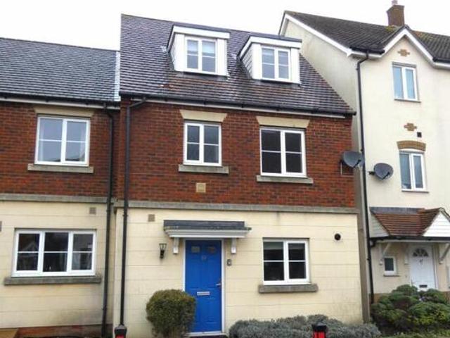 House for rent in Repton Park North, Bridgefield