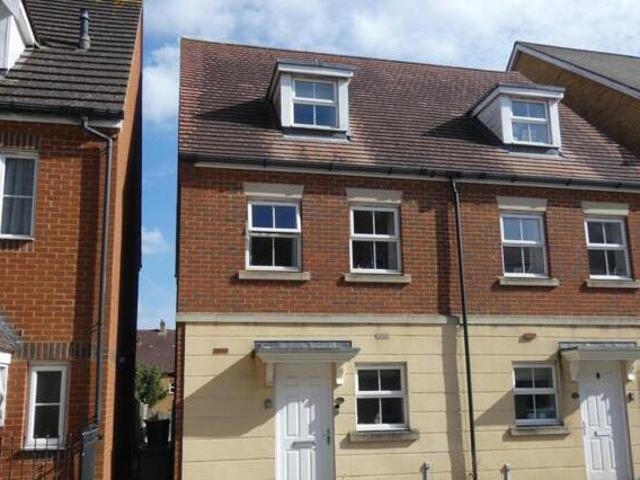 House for rent in Repton Park North, Bridgefield