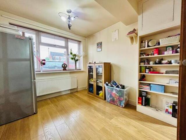 Farm for rent in Mickleover, East Midlands
