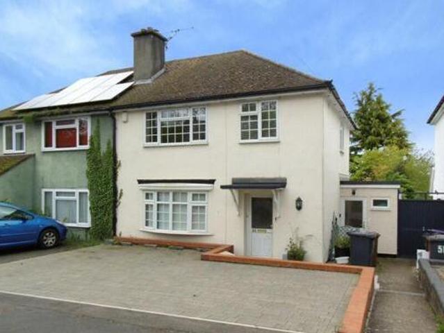 House for rent in Jubilee Industrial Centre, King's Walden