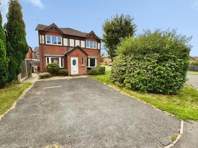 House for rent in Lee Bank, Greater Manchester