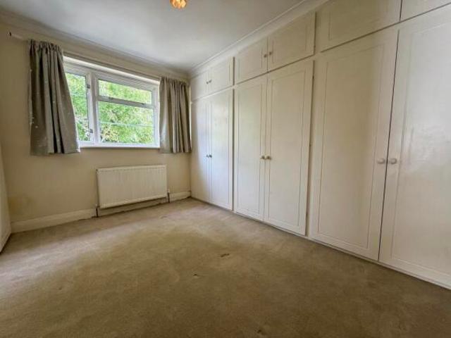 Farm for rent in Poverest, Greater London