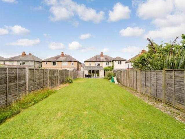 Farm for rent in Oatlands, Harrogate