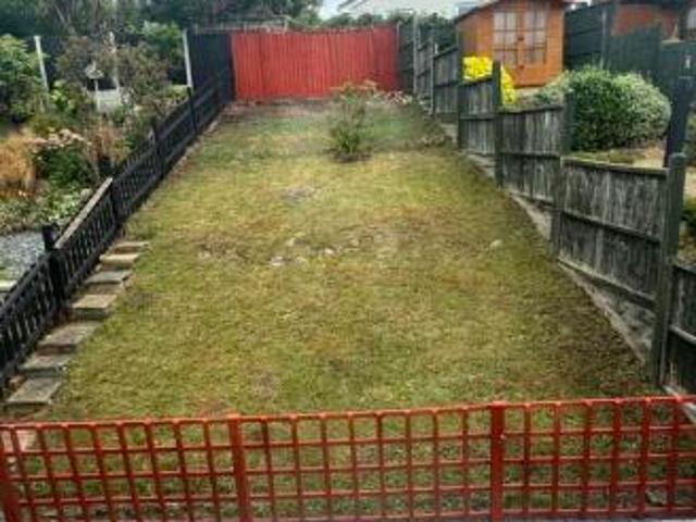 Farm for rent in Barbourne, Worcestershire