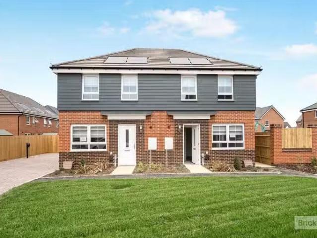 House for rent in Littlecote, West Sussex