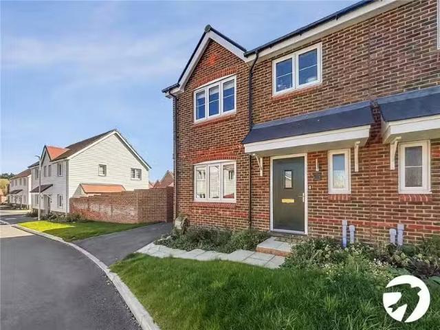 House for rent in Swanley, The Butts