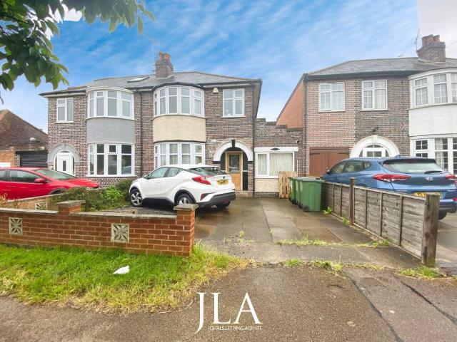 Farm for rent in Leicester