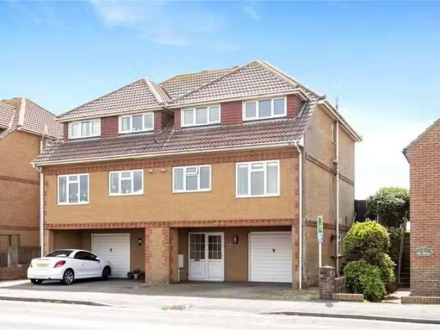 House for rent in Fishersgate, West Sussex