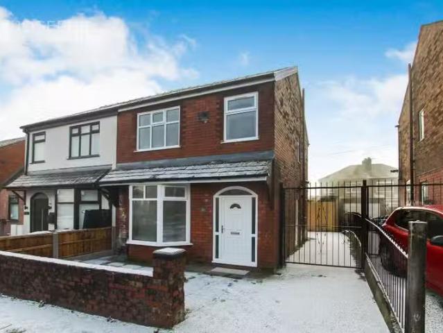 House for rent in Lee Bank, Greater Manchester