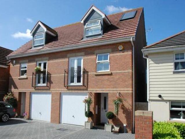 House for rent in Kingfisher Park, Colliers End