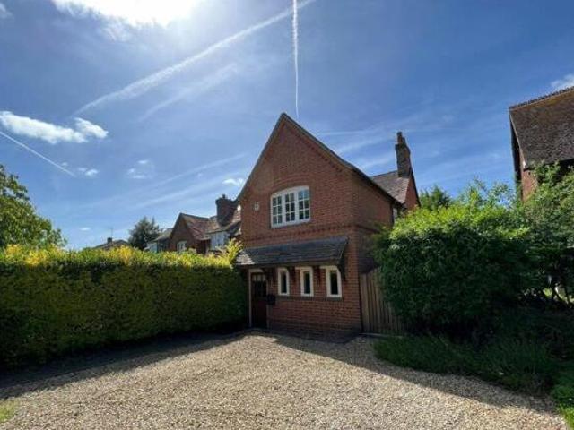 House for rent in Lyons, Greater London