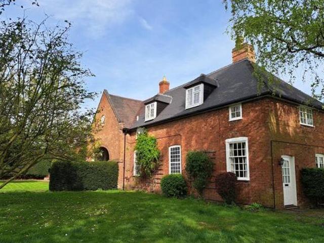 House for rent in Lyons, Greater London