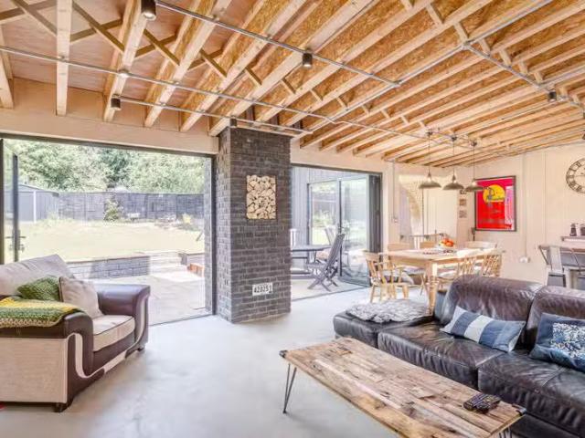 House for rent in St Albans, Five Acres