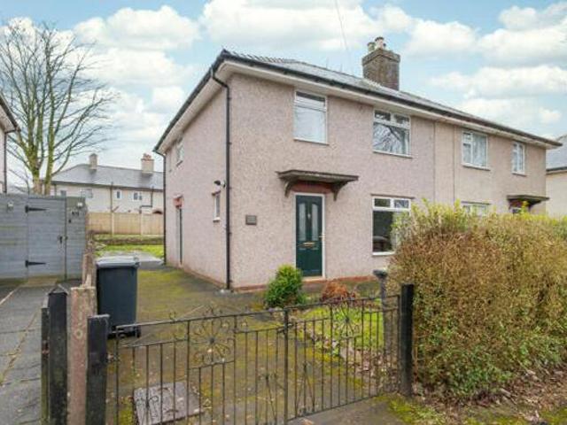 House for rent in Charlesworth, East Midlands