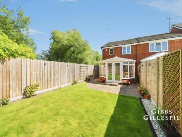 Farm for rent in North Watford, Hertfordshire