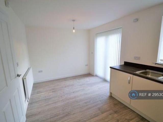 Farm for rent in Patricroft, Salford