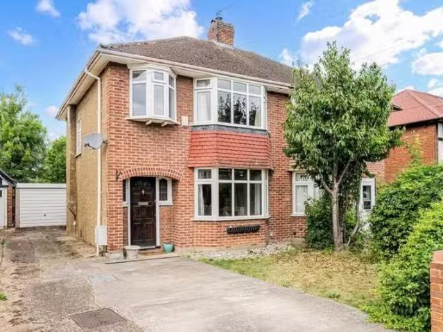 House for rent in Royal Borough of Kingston upon Thames, Greater London