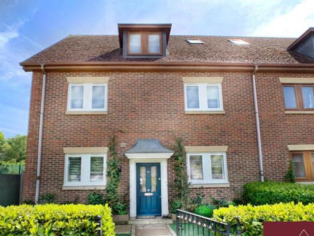 House for sale in Surrey, England