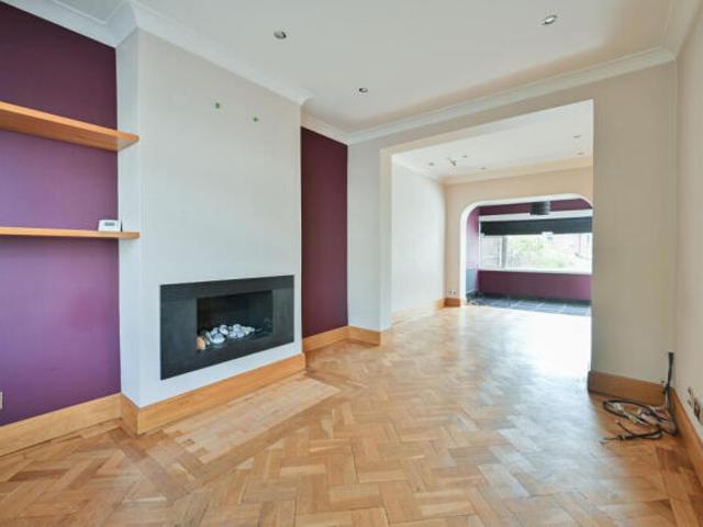 Farm for rent in North Watford, Hertfordshire