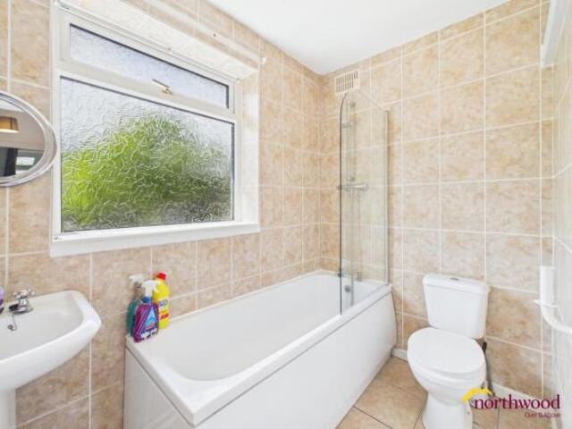 Farm for rent in Stoke-on-Trent