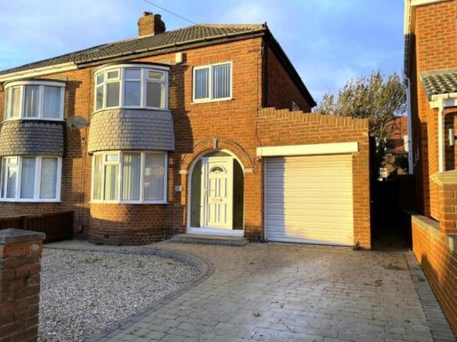 Farm for rent in Barnes, Greater London