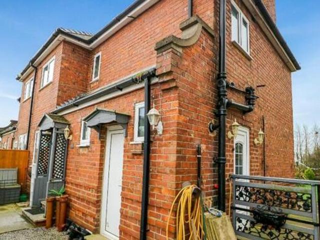 House for rent in Lyons, Greater London