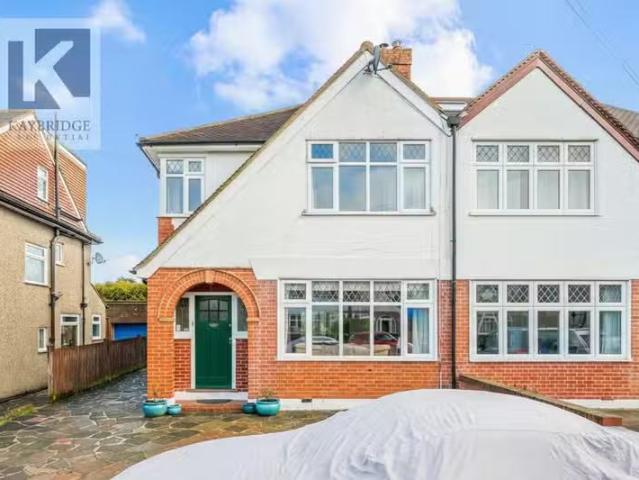 House for rent in Epsom, Surrey