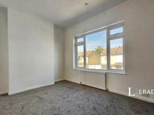 Farm for rent in Alton Barnes