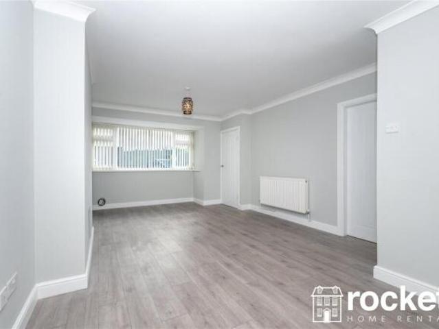 Farm for rent in Stoke-on-Trent