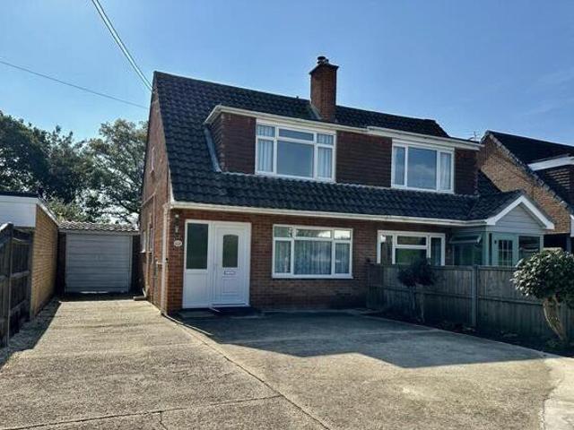 House for rent in Lyons, Greater London