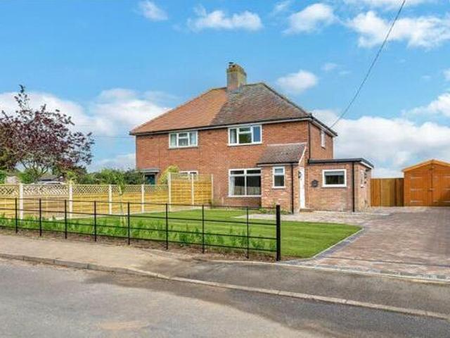 House for rent in Lyons, Greater London