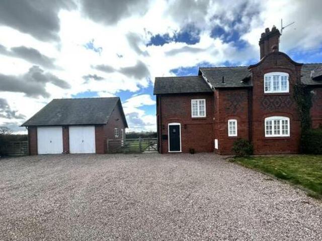 House for rent in Lyons, Greater London