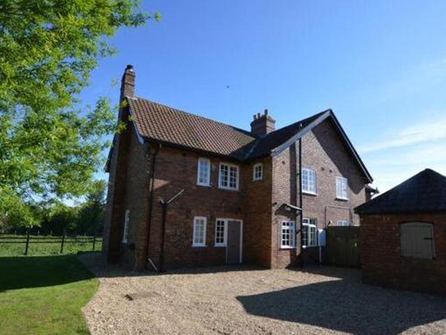 House for rent in Lyons, Greater London