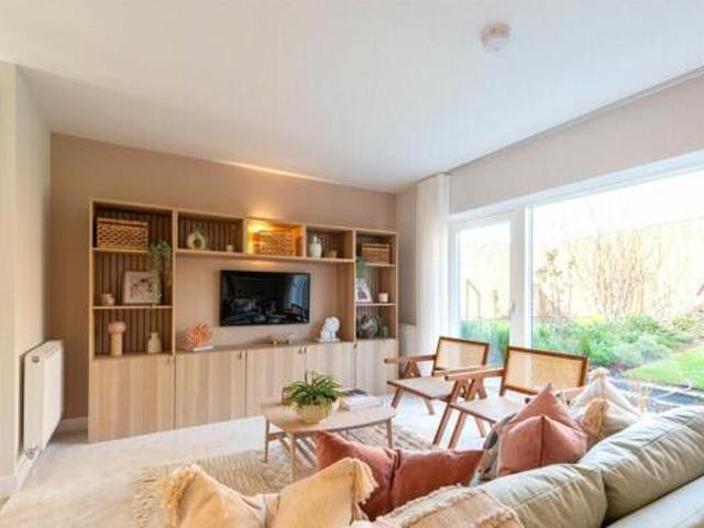 House for rent in Rossmore, Cheshire