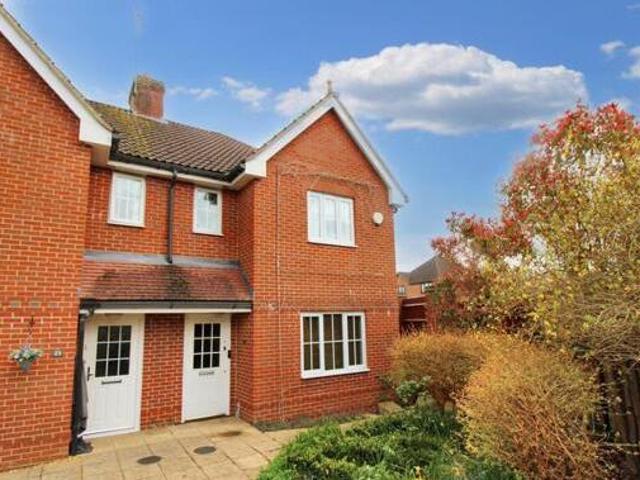 House for rent in Cove West Heath, Rushmoor