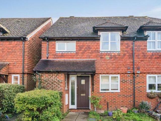 House for rent in Wrecclesham, Fole