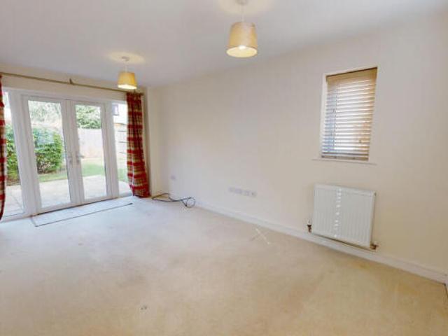 Farm for rent in Marle Hill, Cheltenham
